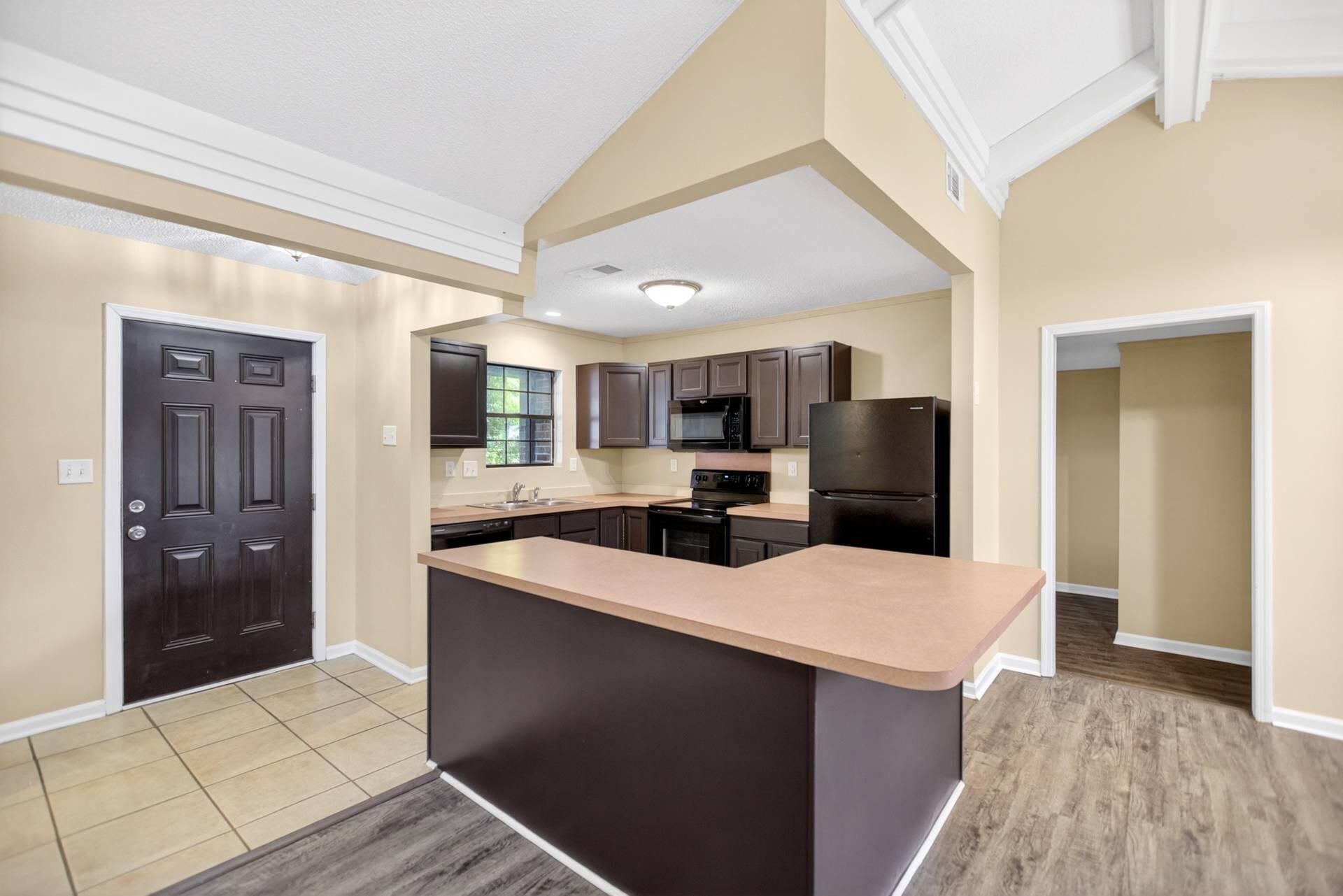 103 Cambell Court Photo 9