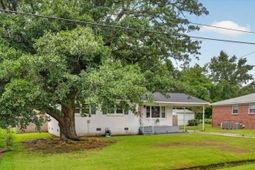 435 Jean Wells Drive photo 4
