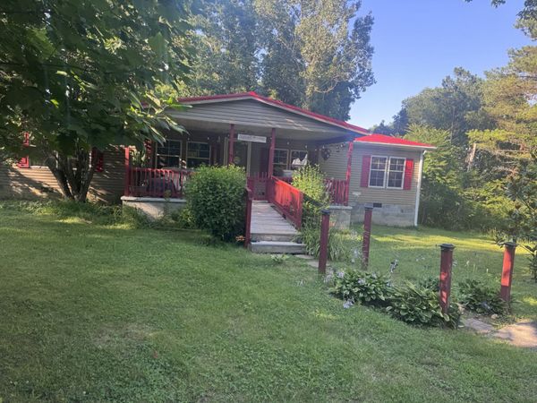 5843 Valley Dr , Lyles, TN 37098