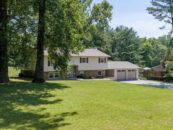 790 E Dillman Road, Bloomington, IN 47401
