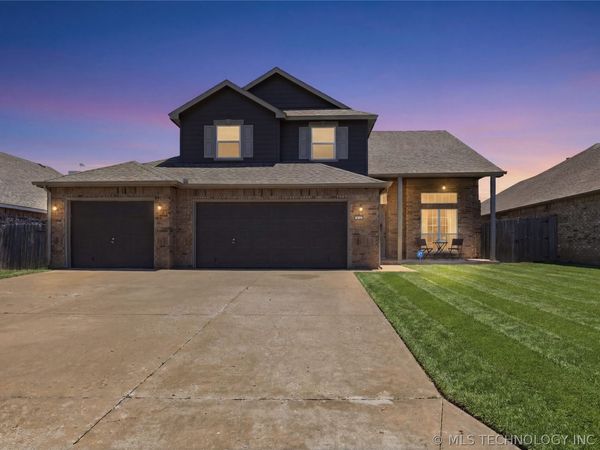 4617 S 194th East Avenue , Broken Arrow, OK 74014