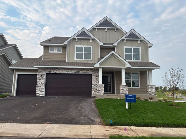 8657 Periwinkle Boulevard, Woodbury, MN 55129