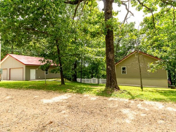 10493 Tara Lane , Rogers, AR 72756