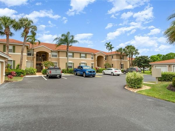 2408 Millcreek LN , Unit 104, NAPLES, FL 34119