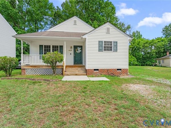 2124 Cloverdale Avenue , Hopewell, VA 23860