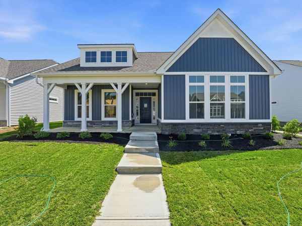 4541 Corsican E, Hilliard, OH 43026