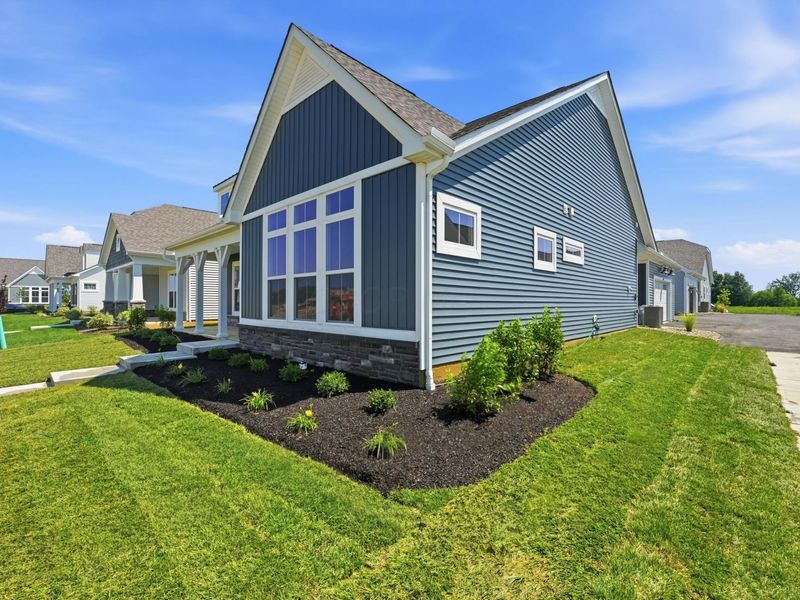 4541 Corsican E, Hilliard, OH 43026 Photo 2