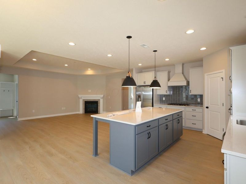 4541 Corsican E, Hilliard, OH 43026 Photo 4