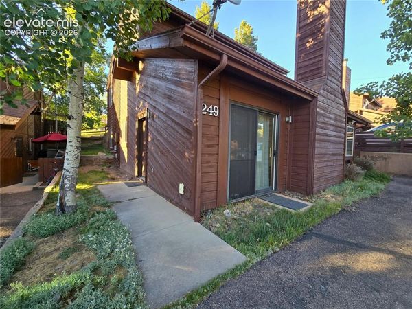 249 E Lake Avenue, Woodland Park, CO 80863