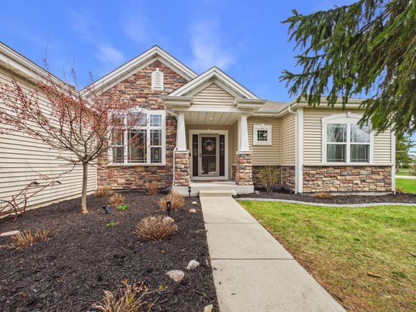 W272N387 Hilltop Dr, Pewaukee, WI 53188