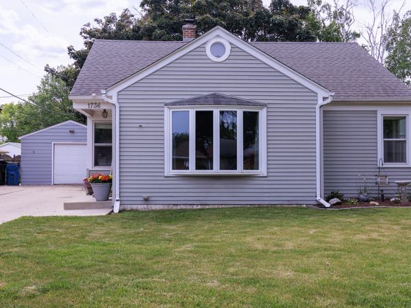 1736 Lathrop Ave, Racine, WI 53405