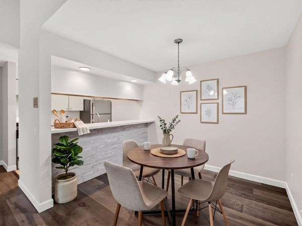 1034 S Sunnyvale Lane, Unit G, Madison, WI 53713