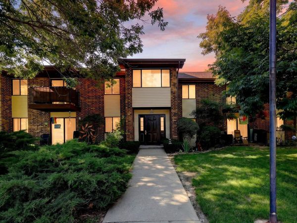 1034 S Sunnyvale Lane, Unit G, Madison, WI 53713