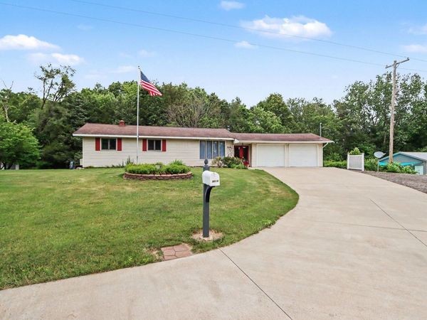 9946 Handel Street, Portage, MI 49024