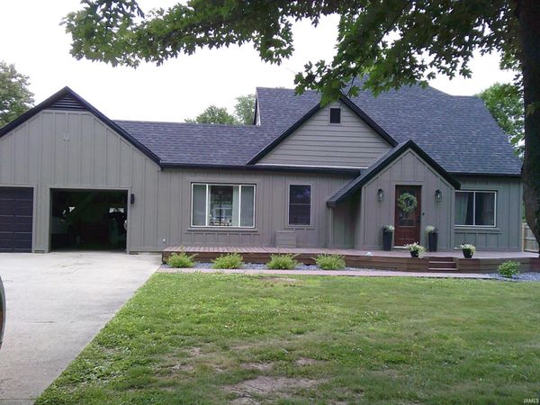 1105 Fisher Avenue, Warsaw, IN 46580