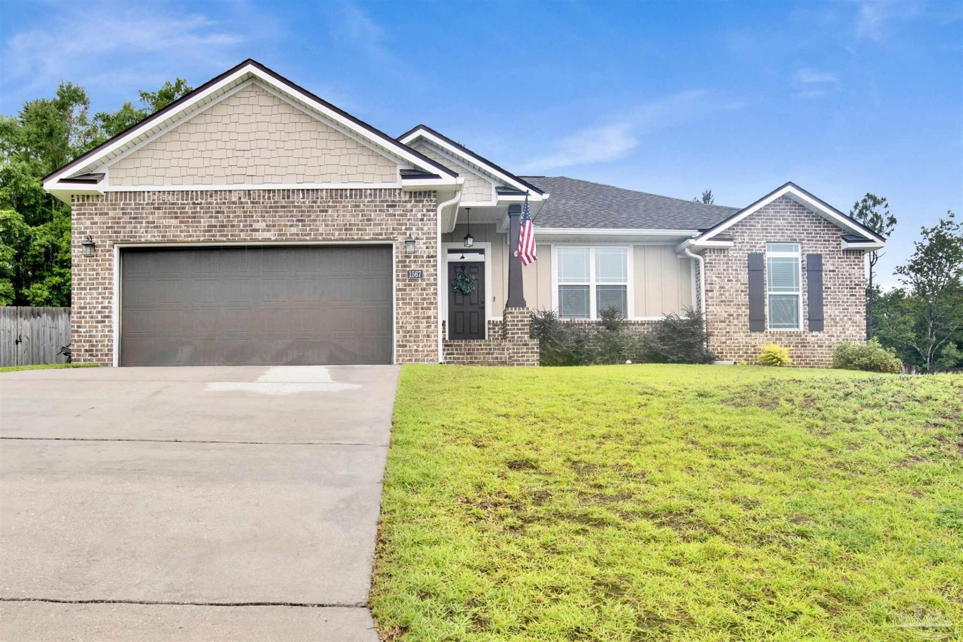 1567 Hollow Point Dr, Cantonment, FL 32533 Main Photo