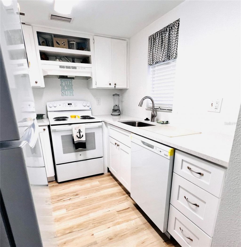 5245 Amulet Drive , Unit 102, New Port Richey, FL 34652 Photo
