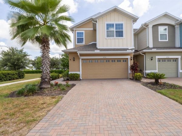 5732 SPOTTED HARRIER WAY , LITHIA, FL 33547