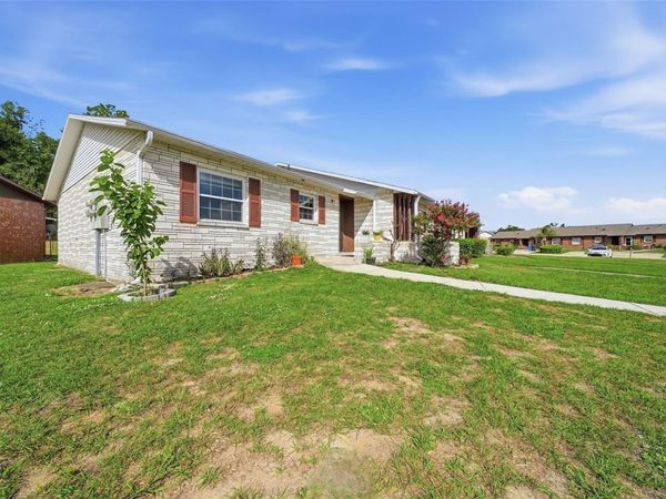 10310 BLUE FIELD CT, THONOTOSASSA, FL 33592