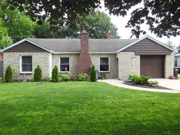 619 Loves Park Drive, LOVES PARK, IL 61111