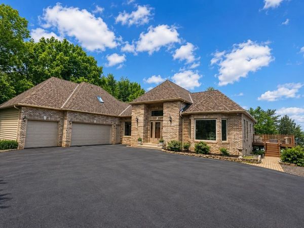 4875 Lakeway Dr, Duluth, MN 55811