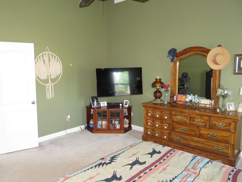 945 Farmington Lane , Delaware, OH 43015 Photo 21