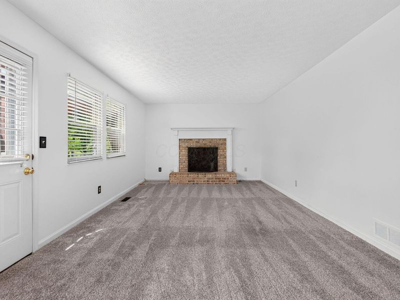 5988 Heather Glen Boulevard, Dublin, OH 43016 Photo 47