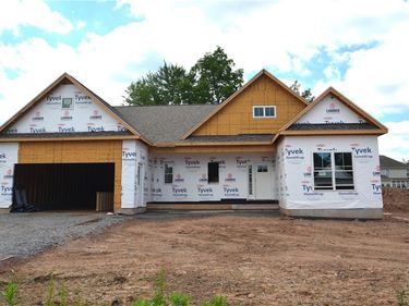 139 Fairbourne Park, Rochester, NY 14626