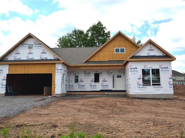 139 Fairbourne Park, Rochester, NY 14626