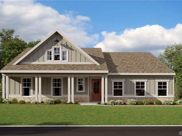 4401 S Spielberg Circle, Springfield, OH 45505