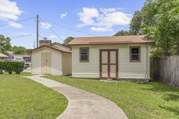 2 Elberton Avenue photo 4
