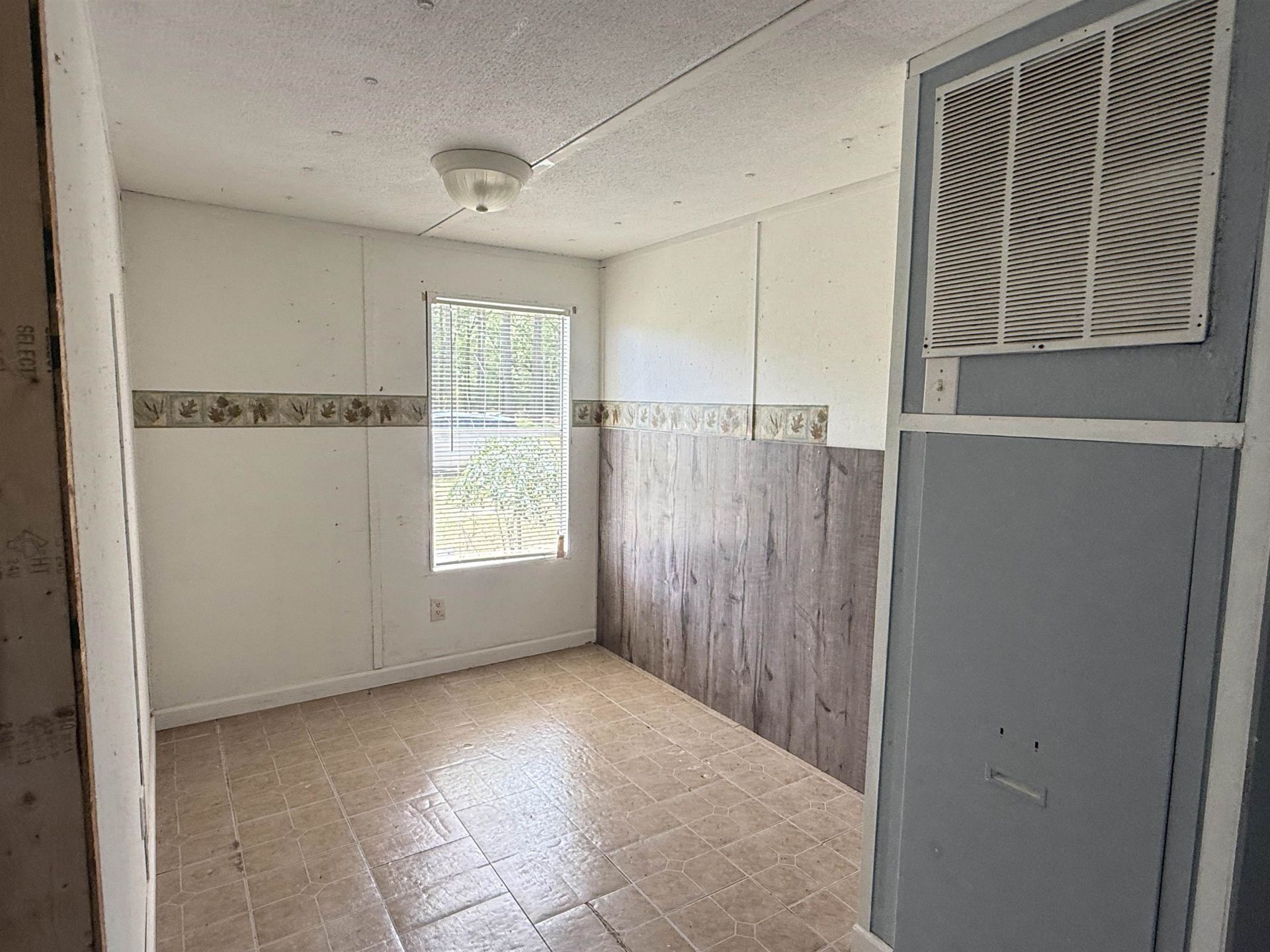 7241 Lawrimore Ln.  Photo 19