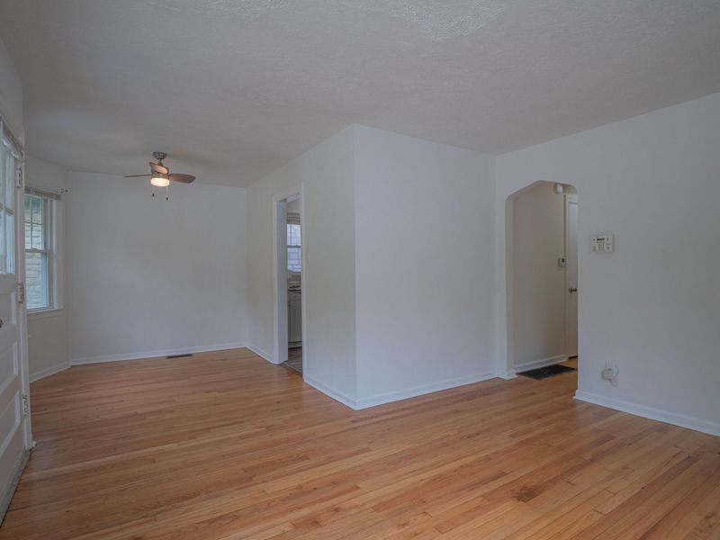 2883 Madison Avenue, Latonia, KY 41015 Photo 7