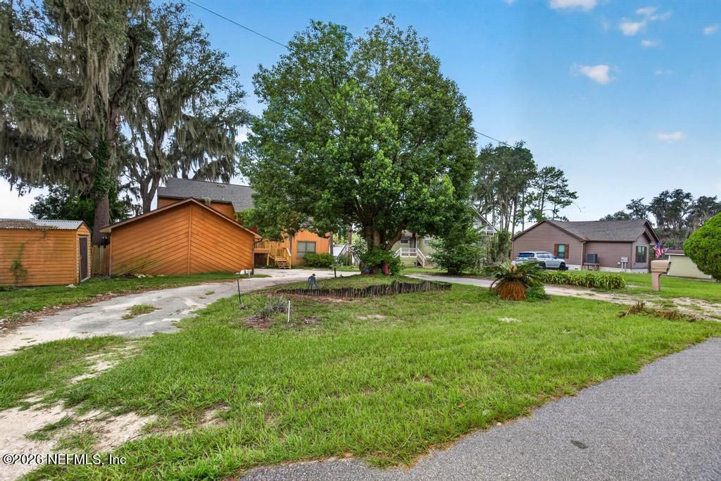 157 Ida Boulevard, Interlachen, FL 32148 Photo