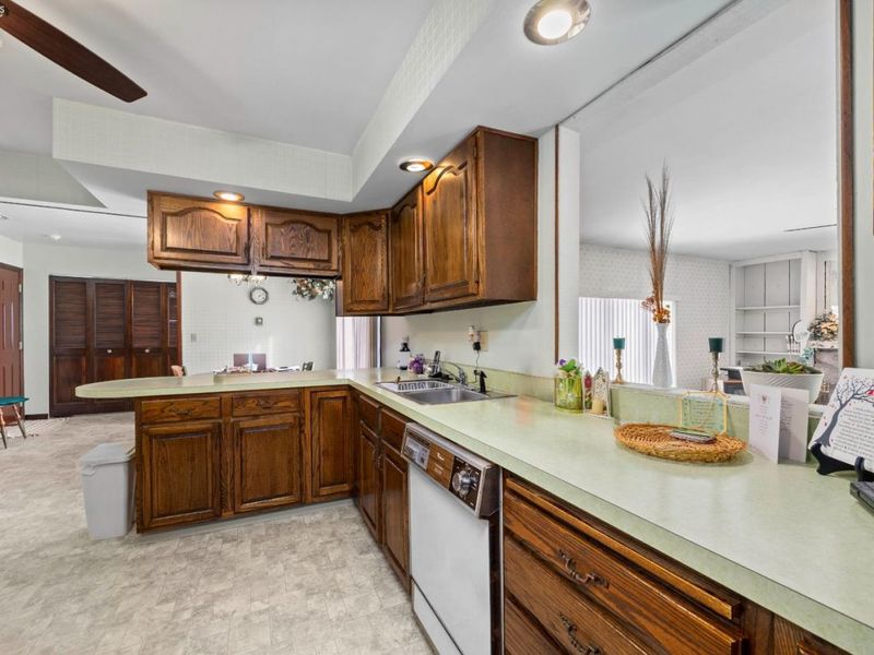 5804 McCartney, Sandusky, OH 44870 Photo 31