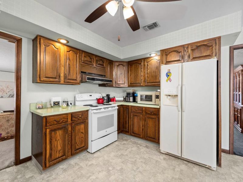 5804 McCartney, Sandusky, OH 44870 Photo 32
