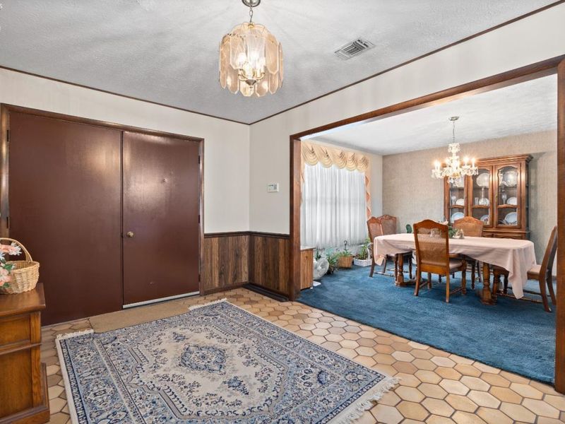 5804 McCartney, Sandusky, OH 44870 Photo 5