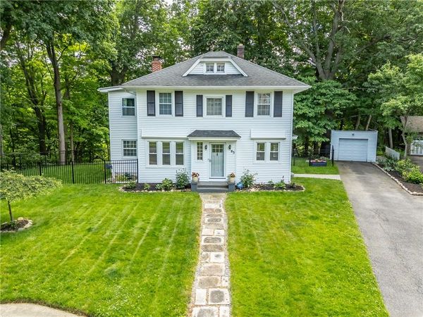 83 Wildmere Road , Rochester, NY 14617