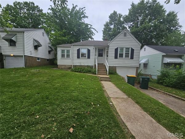 5333 Olene Drive , St Louis, MO 63121