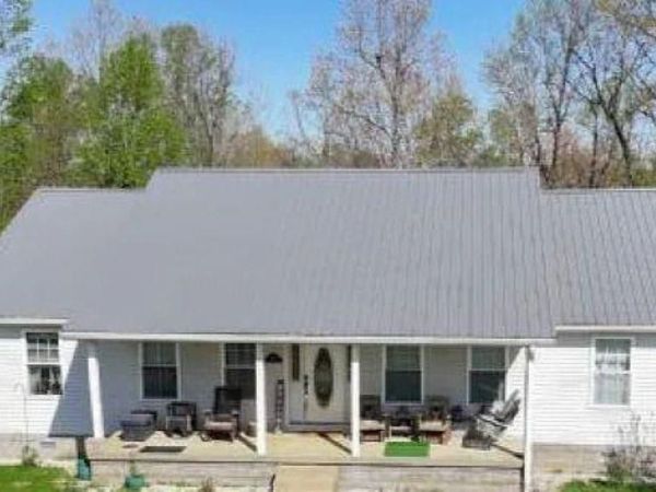 1269 Frenchman Knob Road , Bonnieville, KY 42713