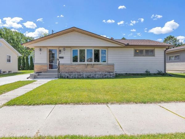 2327 Ontario AVENUE, Sheboygan, WI 53081