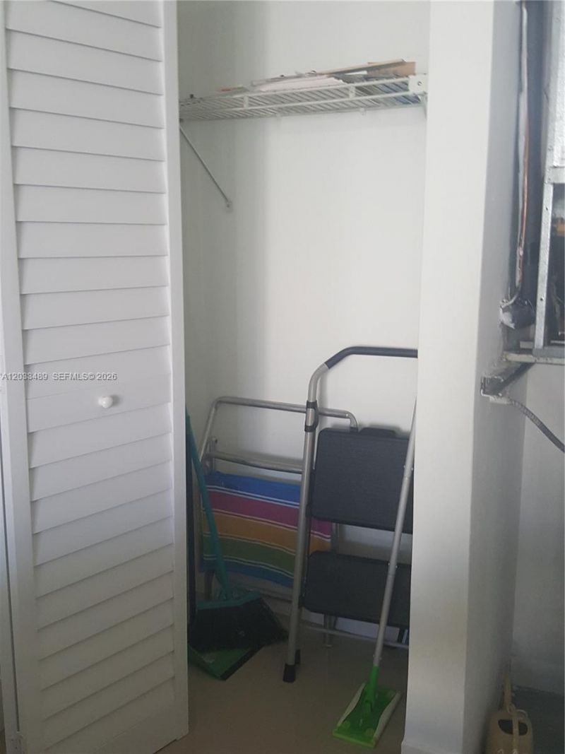 16919 N Bay Rd, Unit 608, Sunny Isles Beach, FL 33160 Photo