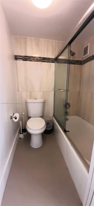 16919 N Bay Rd, Unit 608, Sunny Isles Beach, FL 33160 Photo