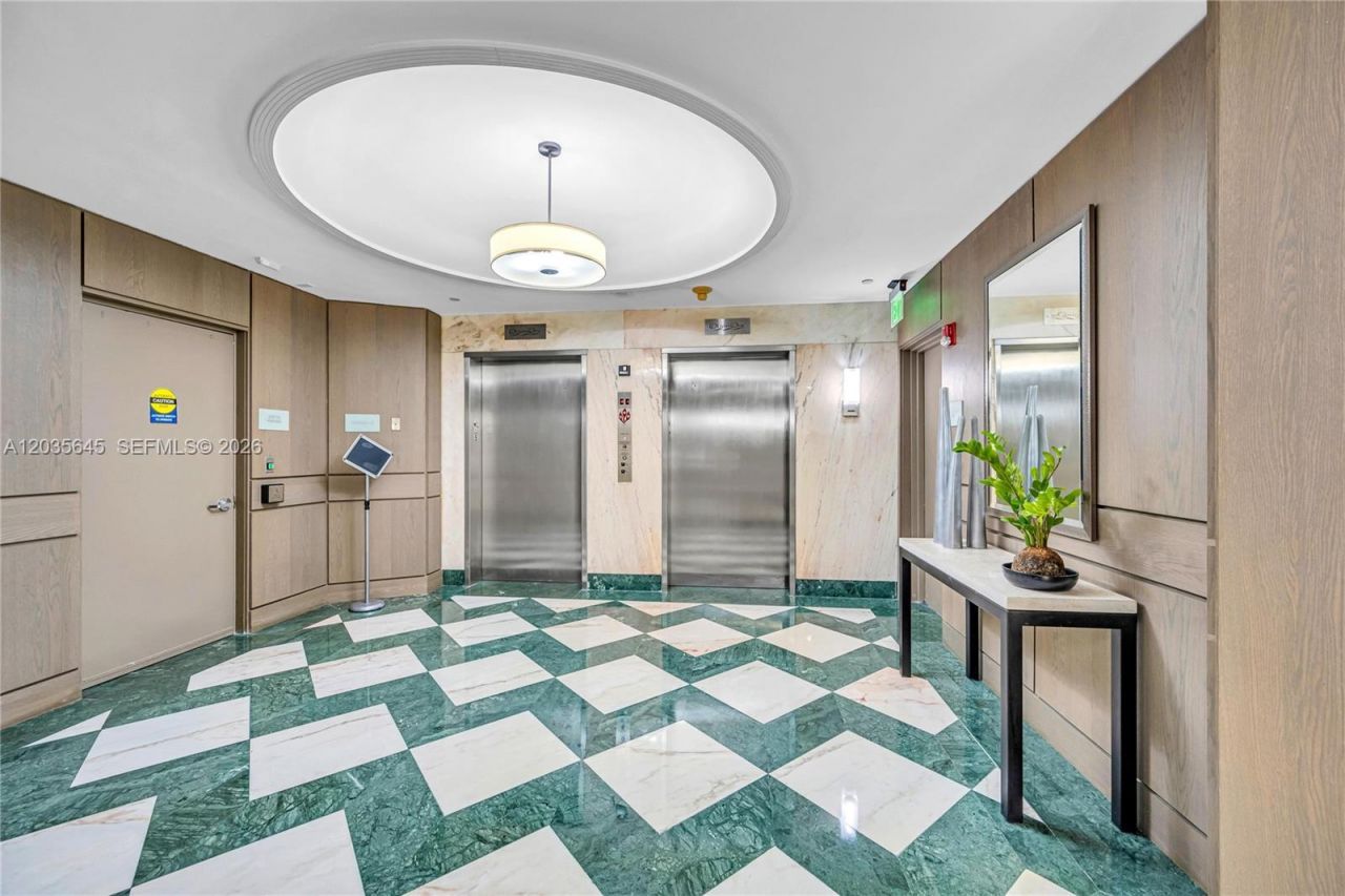 19333 Collins Ave, Unit 709, Sunny Isles Beach, FL 33160 Photo
