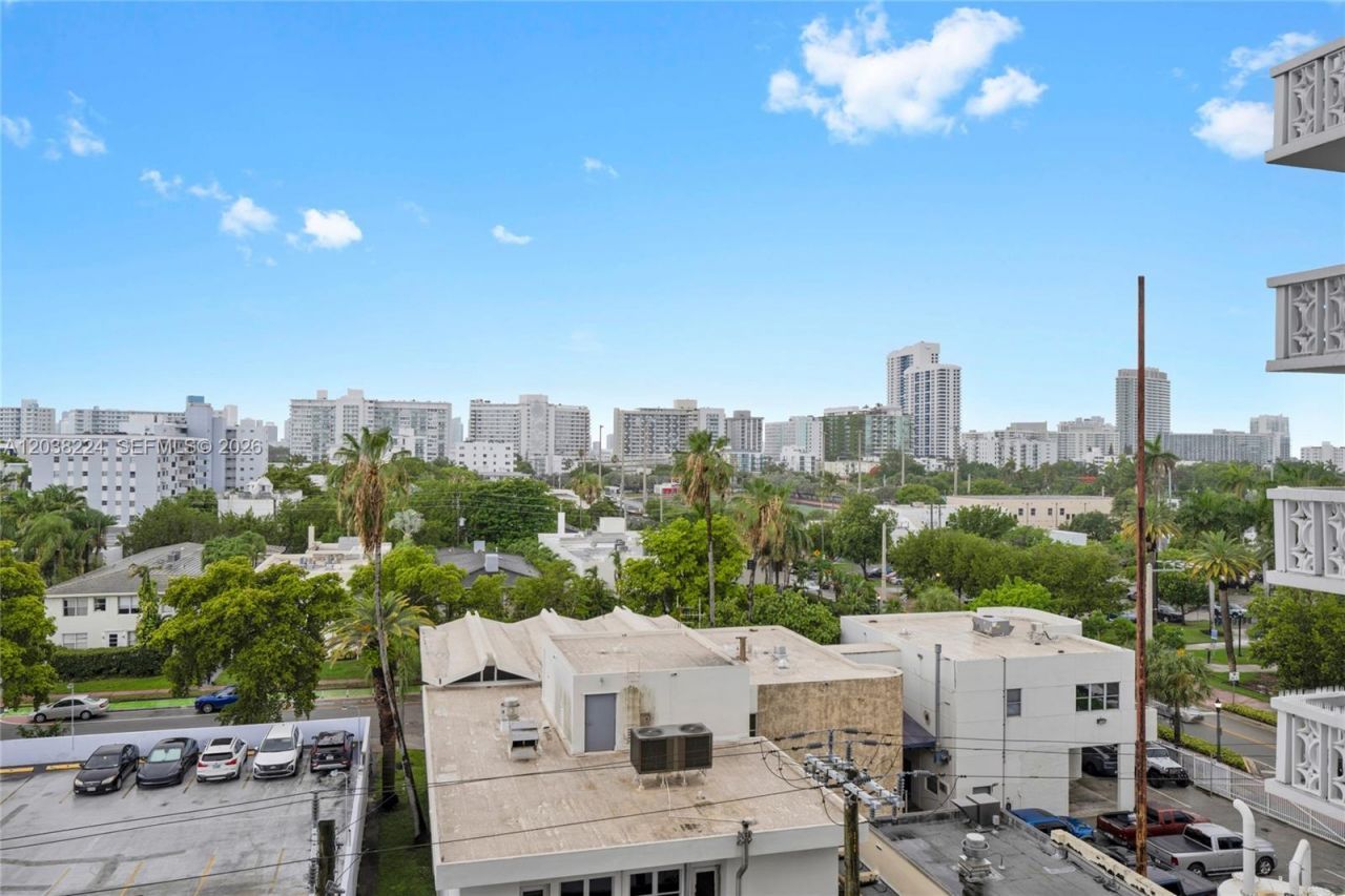 1020 Meridian Ave, Unit 715, Miami Beach, FL 33139 Photo