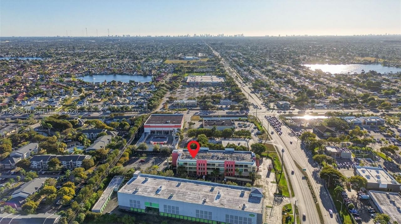 Second Generation Beauty Salon For Lease In Hialea, Hialeah, FL 33015 Photo