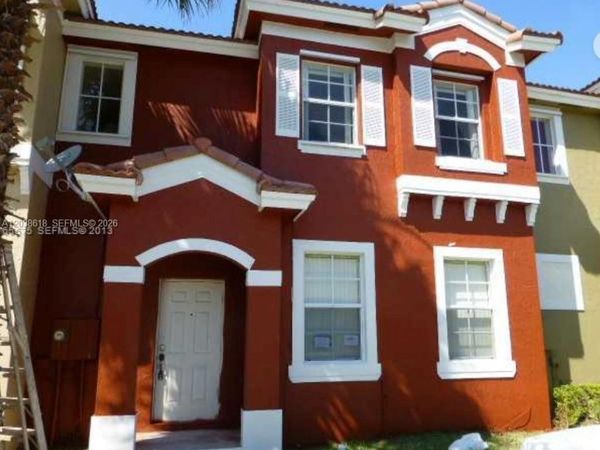641 E Mowry Ct , Homestead, FL 33030