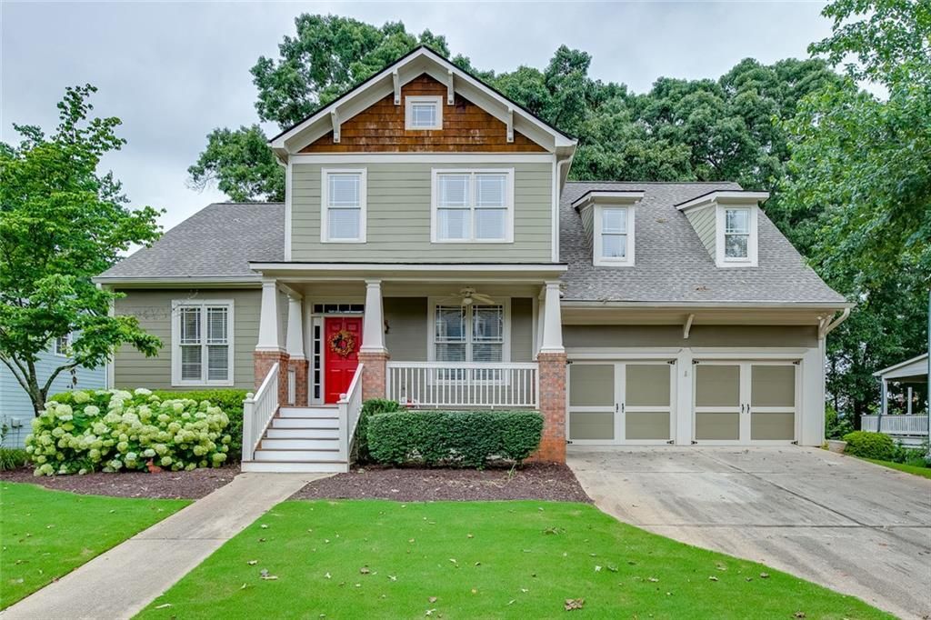 5843 Peacock Lane , Hoschton, GA 30548 Main Photo