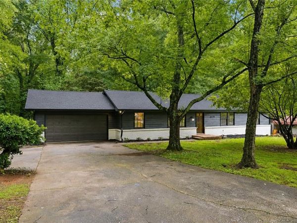 4579 Tudor Castle Drive, Decatur, GA 30035