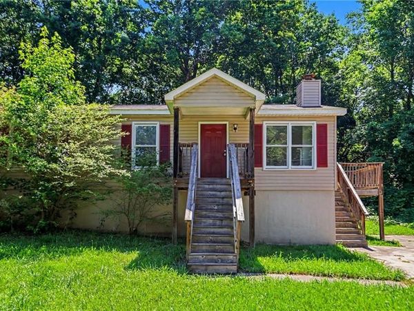 270 Knob Drive , Carrollton, GA 30116